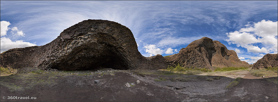 Spustit virtuální prohlídku - Čedičová jeskyně Kirkjan